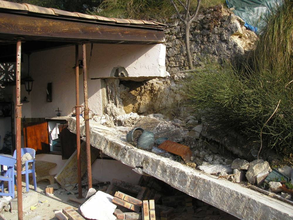 La galerie photos de Geode Expertises à La Garde débris